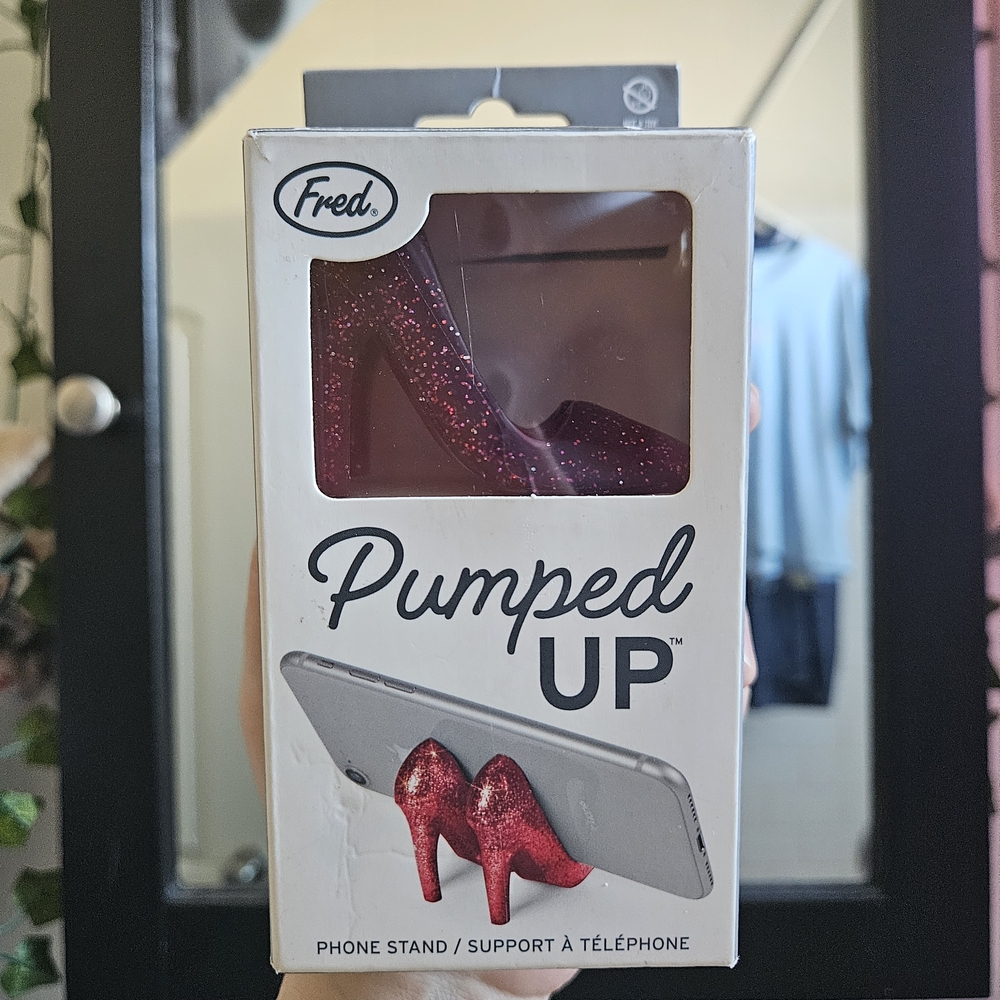 🟣BOGO Fred Red Glitter High Heel Phone Stand